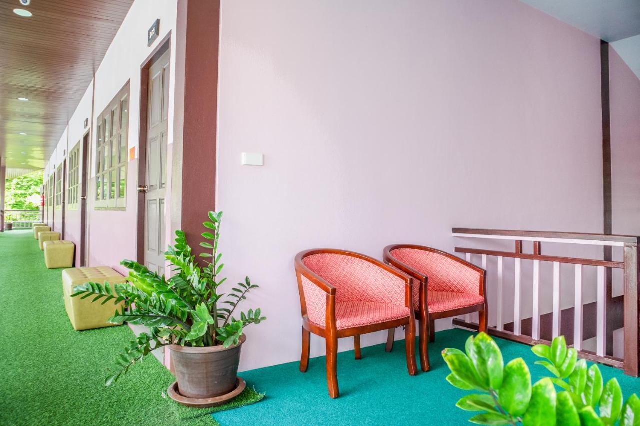 Oyo 927 Samui Platinum Hotel Bophut Zewnętrze zdjęcie